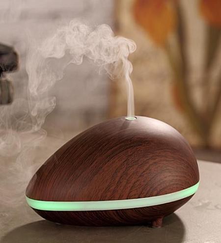 Ultrasonic Aromatherapy Humidifier & Essential Oil Diffuser With Color Changing Lights